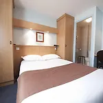Отель Le Chatel Руайя
