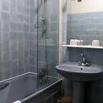 Отель Le Chatel Руайя