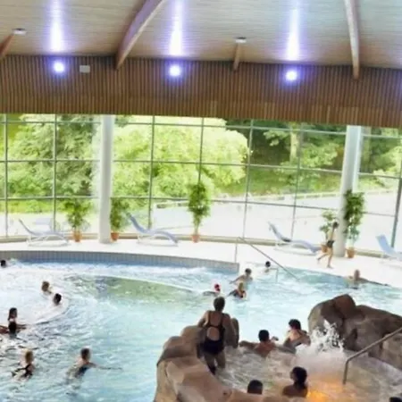 מלון Le Chatel 2*