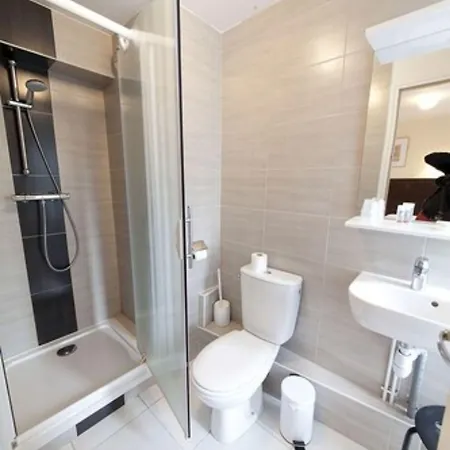 Le Chatel Hotel Royat