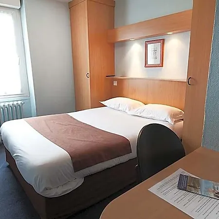 Hotel Le Chatel 2*