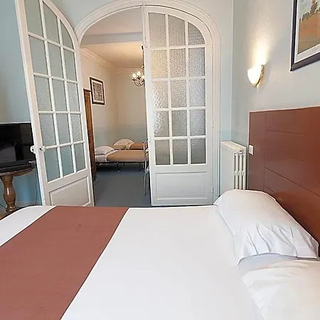 Hotel Le Chatel Royat