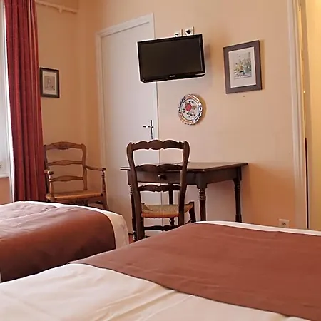 Le Chatel Hotel Royat