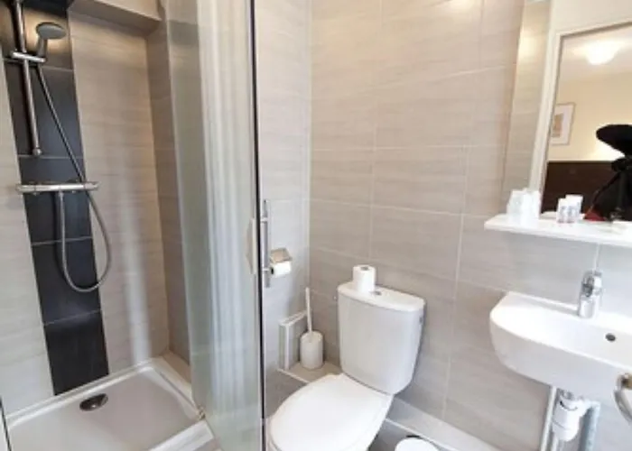 Le Chatel Hotel Royat